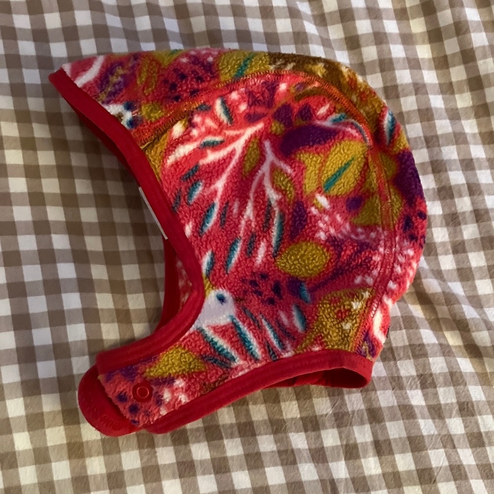 Patagonia Fleece Baby Hat with Colorful Floral Print 6-18 months